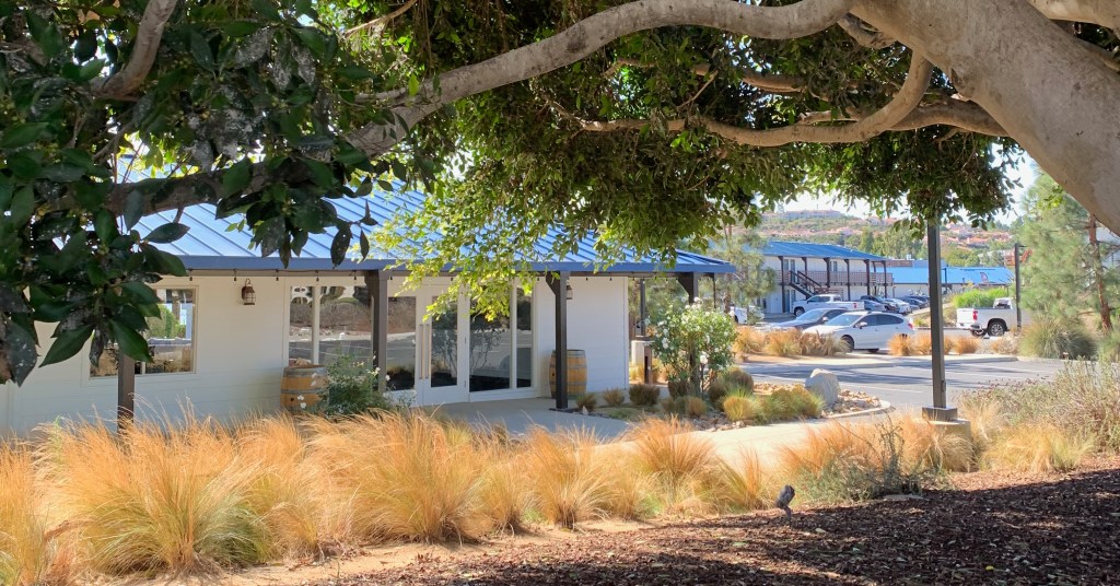 Hosting Our Wedding Guests at The Lakehouse Hotel & Resort: My Review